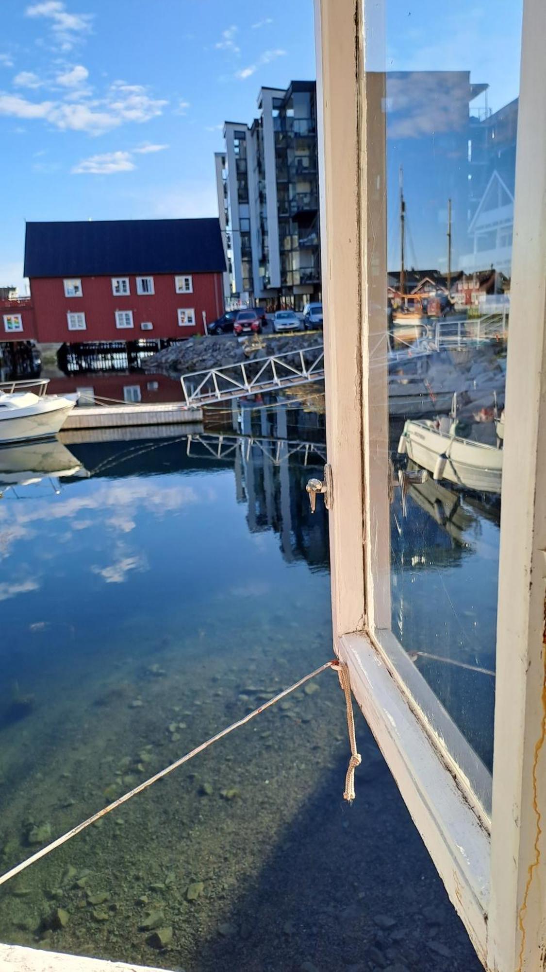 Apartamento Kule Gule Huset Svolvær Exterior foto
