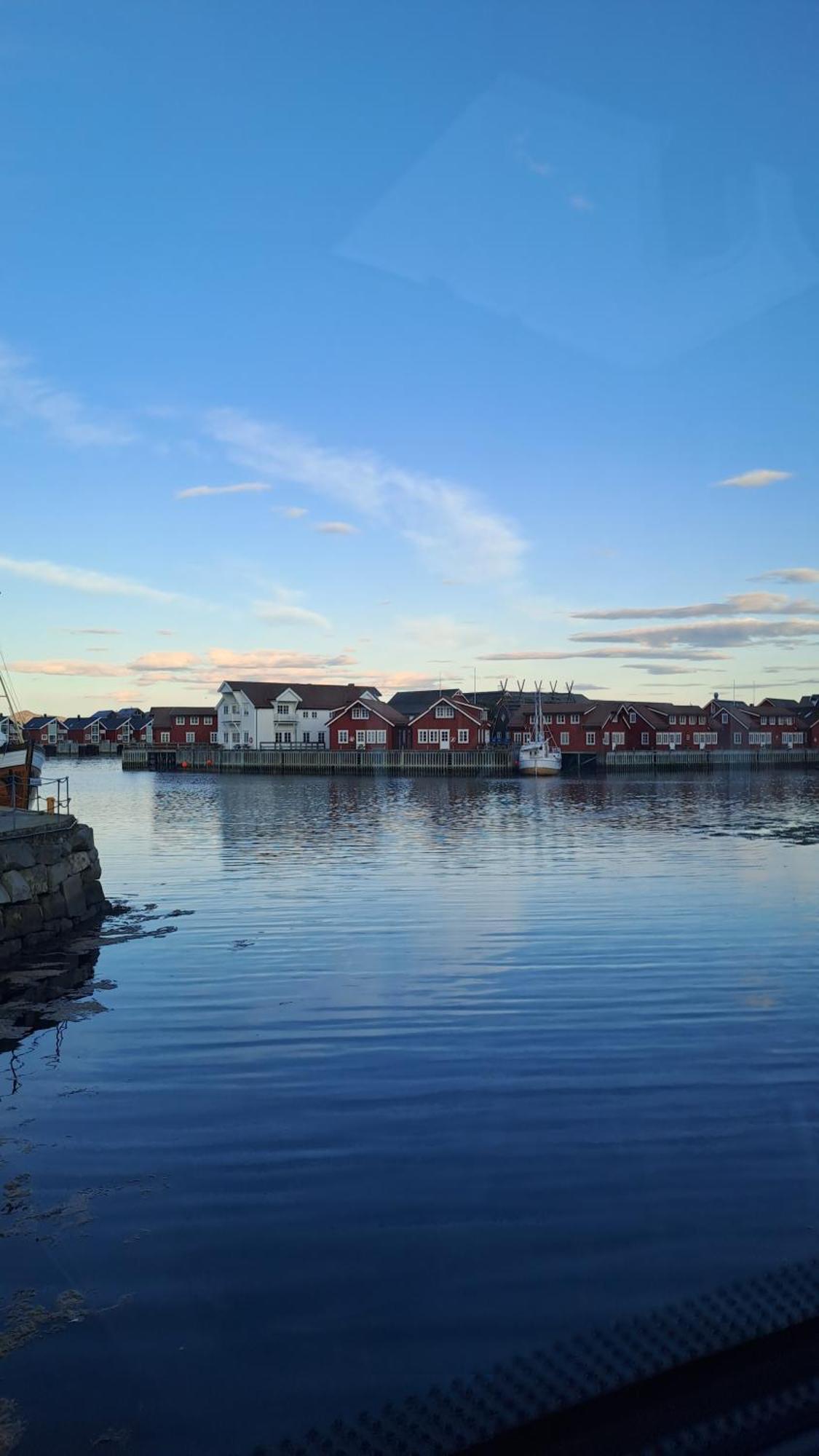 Apartamento Kule Gule Huset Svolvær Exterior foto